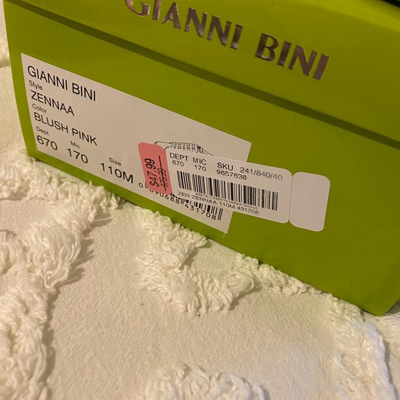 Gianni Bini Blush Sparkly Sneakers - Picture 6 of 7